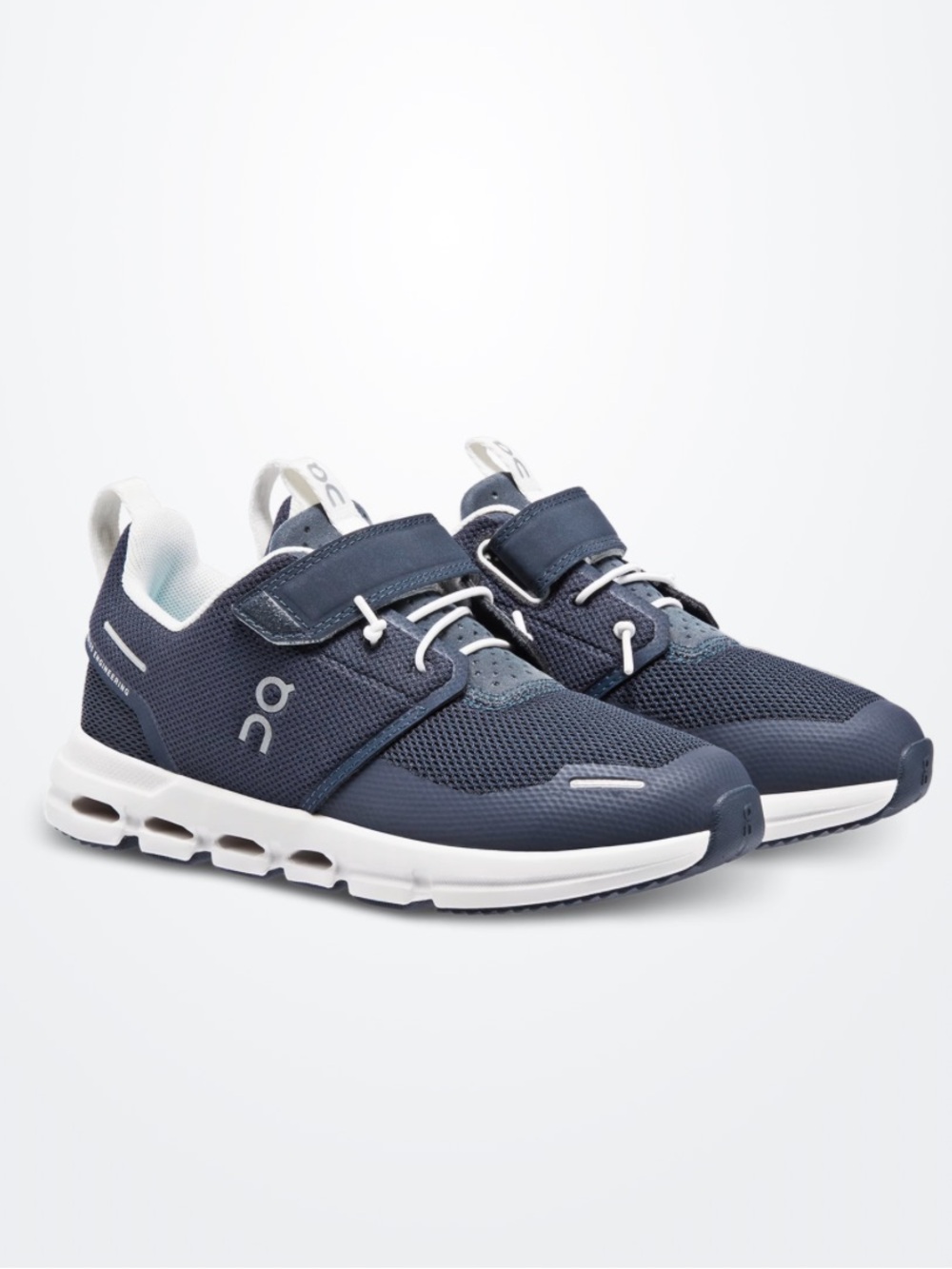 On Cloud Kids Running Shoes Navy Hook & Loop Athletic Shoes US 2.5 EU 34